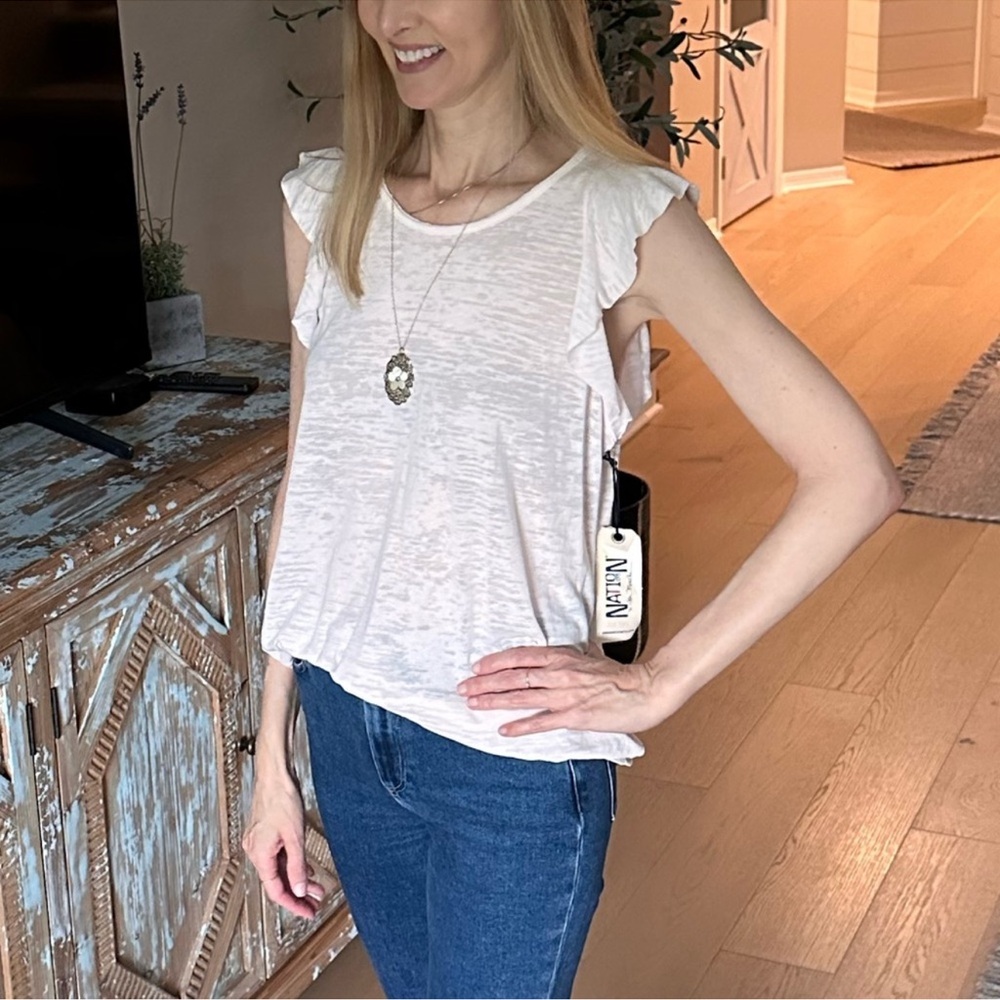 NWT Nation LTD Lightweight Flutter Sleeve Pastel Pink Tee Top (Size Medium)